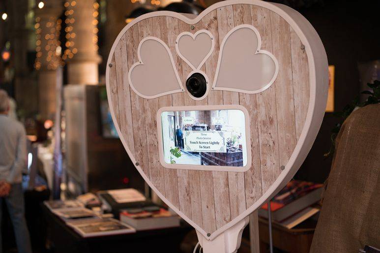 Click to enlarge image photobooth-co-14.jpg Click to enlarge image photobooth-co-14.jpg