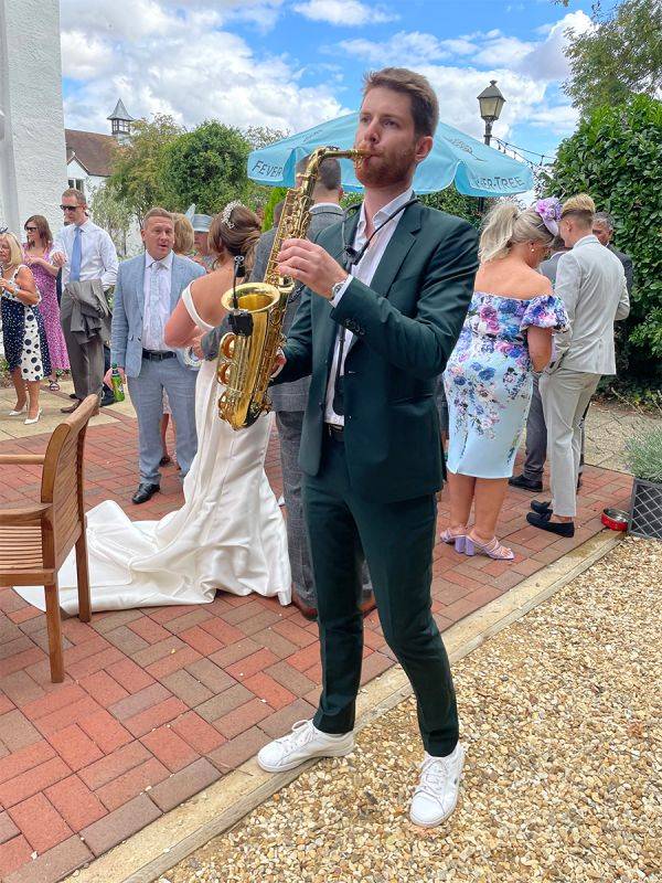 Click to enlarge image jay-sax-04.jpg Click to enlarge image jay-sax-04.jpg