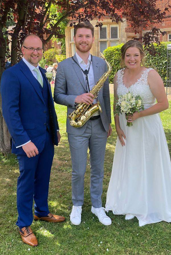 Click to enlarge image jay-sax-08.jpg Click to enlarge image jay-sax-08.jpg