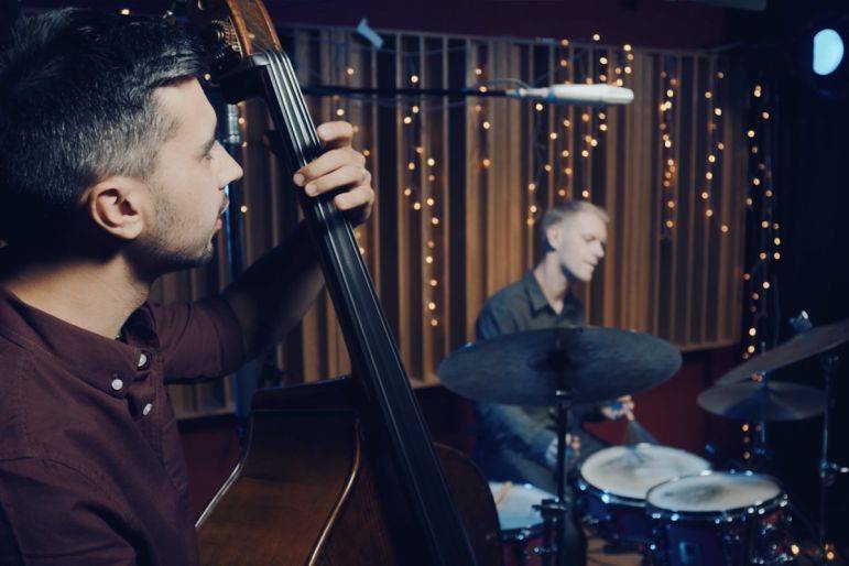 Click to enlarge image iris-03.jpg Click to enlarge image iris-03.jpg