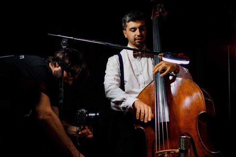 Click to enlarge image iris-05.jpg Click to enlarge image iris-05.jpg