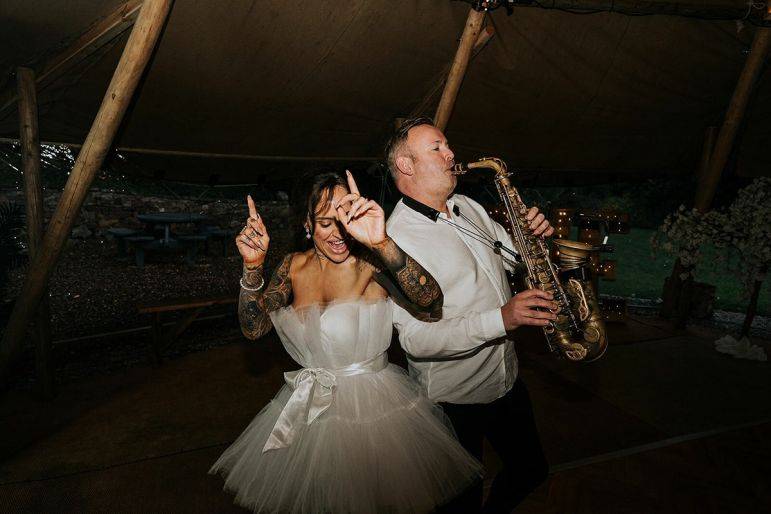 Click to enlarge image isax-04.jpg Click to enlarge image isax-04.jpg