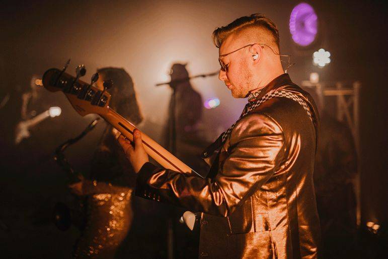 Click to enlarge image 4.jpeg Click to enlarge image 4.jpeg