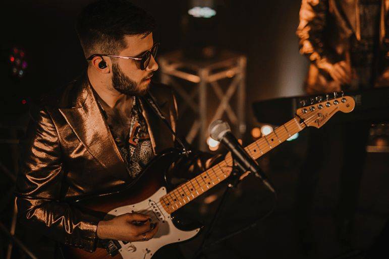 Click to enlarge image 6.jpeg Click to enlarge image 6.jpeg