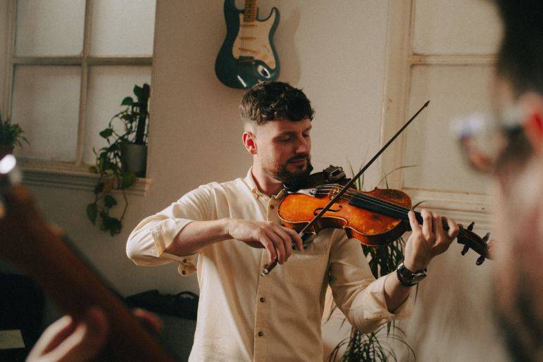 Click to enlarge image chris-scott-02.jpg Click to enlarge image chris-scott-02.jpg