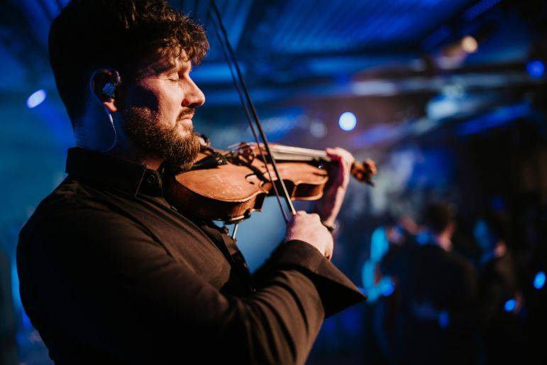 Click to enlarge image chris-scott-04.jpg Click to enlarge image chris-scott-04.jpg