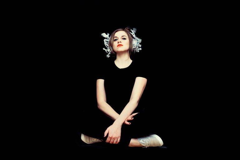 Click to enlarge image vee-12.jpg Click to enlarge image vee-12.jpg