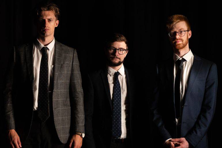 Click to enlarge image skylark-02.jpg Click to enlarge image skylark-02.jpg