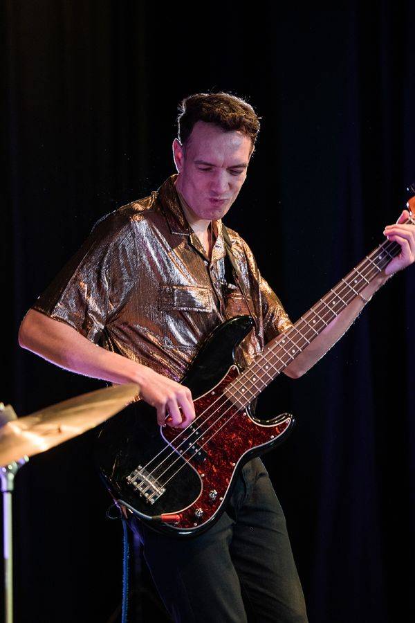 Click to enlarge image motown-04.jpg Click to enlarge image motown-04.jpg