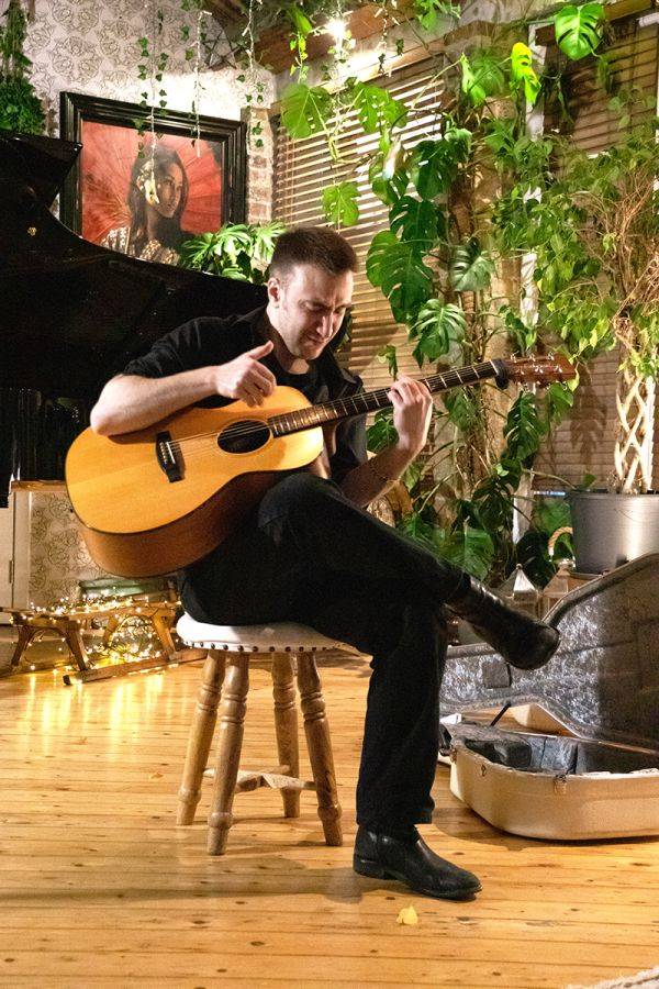 Click to enlarge image rodrigo-04.jpg Click to enlarge image rodrigo-04.jpg