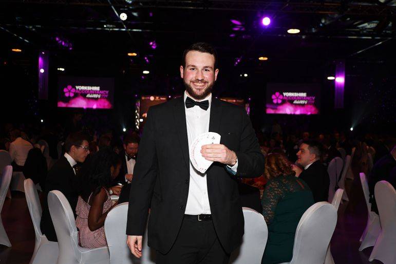 Click to enlarge image oc-magic-01.jpg Click to enlarge image oc-magic-01.jpg