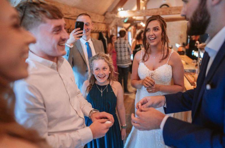 Click to enlarge image oc-magic-07.jpg Click to enlarge image oc-magic-07.jpg