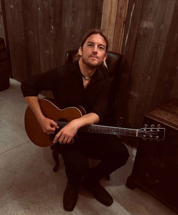 Click to enlarge image overloads-acoustic-04.jpg Click to enlarge image overloads-acoustic-04.jpg