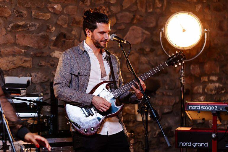 Click to enlarge image brothers-in-arms-05.jpg Click to enlarge image brothers-in-arms-05.jpg