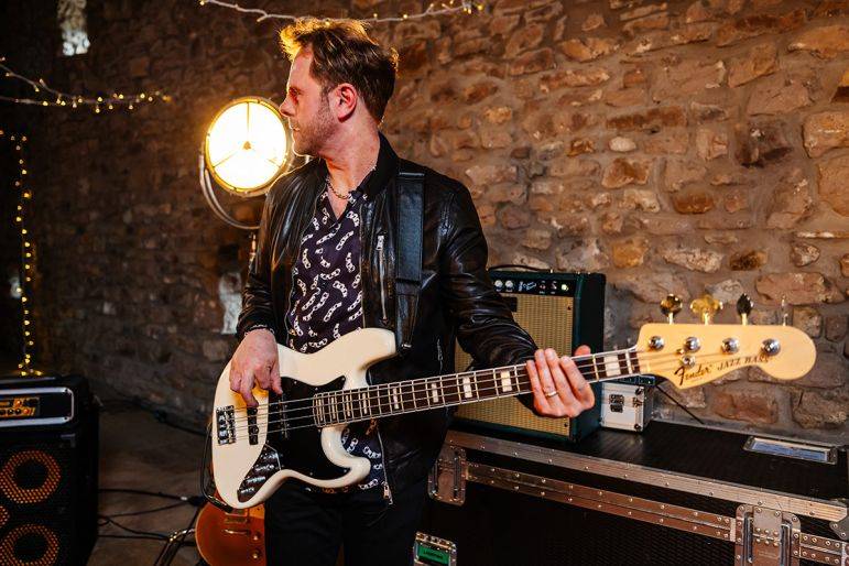 Click to enlarge image brothers-in-arms-09.jpg Click to enlarge image brothers-in-arms-09.jpg