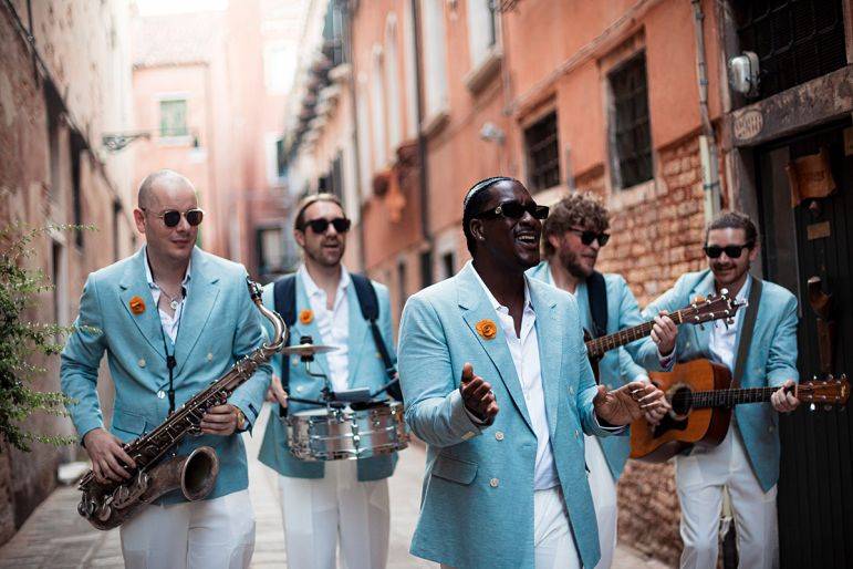 Click to enlarge image harmonics-05.jpg Click to enlarge image harmonics-05.jpg