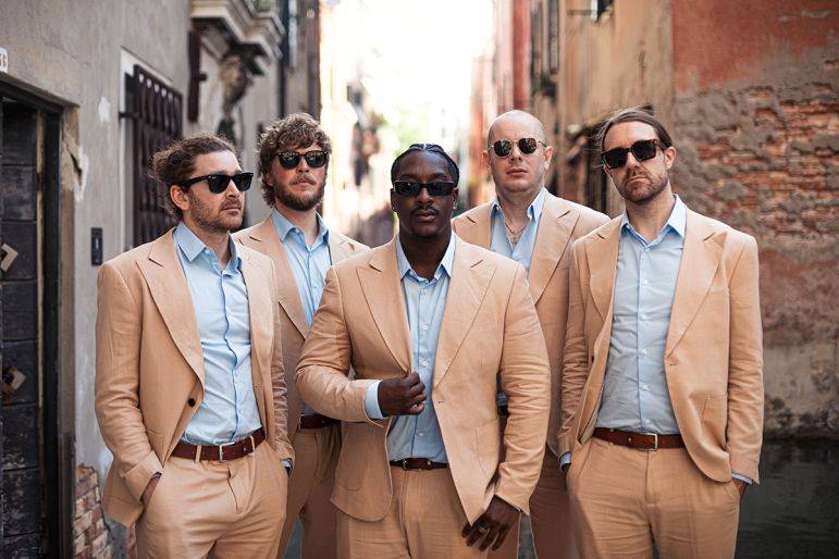 Click to enlarge image harmonics-06.jpg Click to enlarge image harmonics-06.jpg