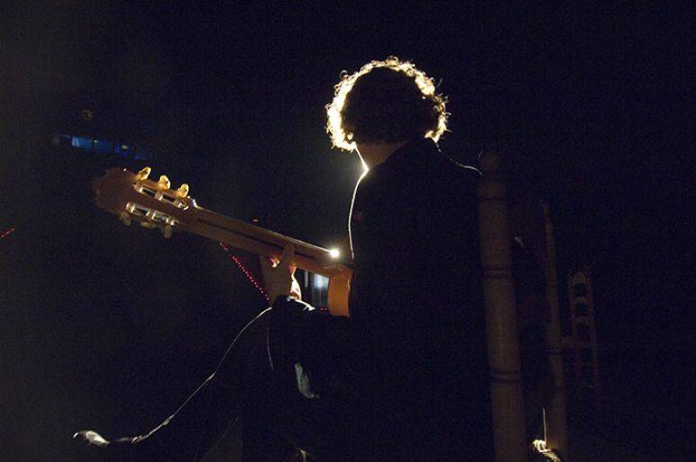 Click to enlarge image solo-wedding-guitarist-3.jpg Click to enlarge image solo-wedding-guitarist-3.jpg