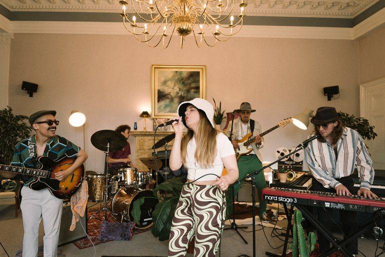 Click to enlarge image flares-08.jpg Click to enlarge image flares-08.jpg