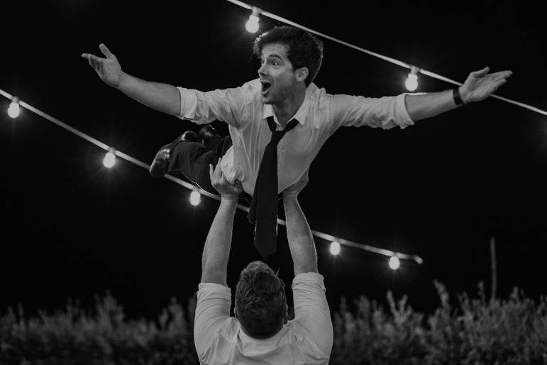 Click to enlarge image surprise-waiters-06.jpg Click to enlarge image surprise-waiters-06.jpg