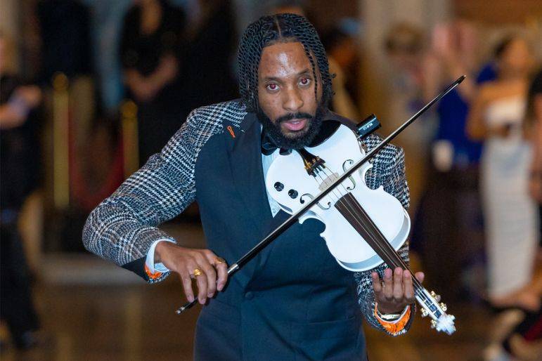 Click to enlarge image jay-03.jpg Click to enlarge image jay-03.jpg