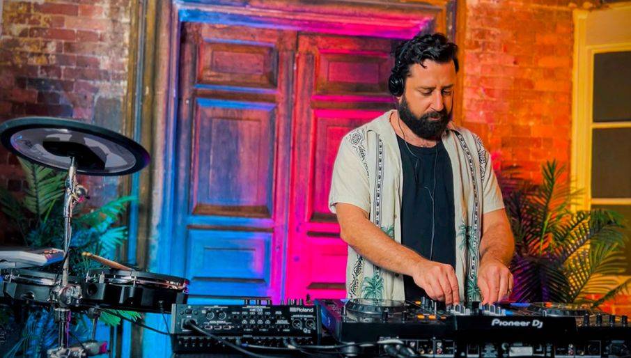 Click to enlarge image bacchus-06.jpg Click to enlarge image bacchus-06.jpg