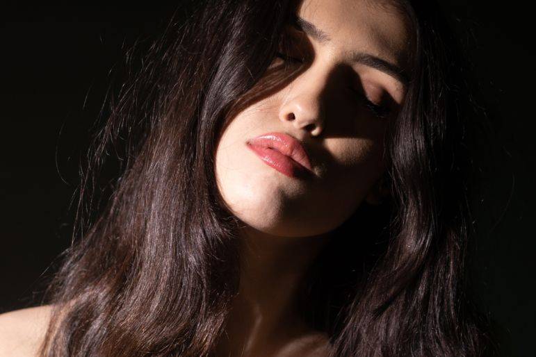 Click to enlarge image alisa-03.jpg Click to enlarge image alisa-03.jpg