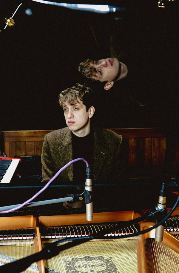 Click to enlarge image benji-05.jpg Click to enlarge image benji-05.jpg