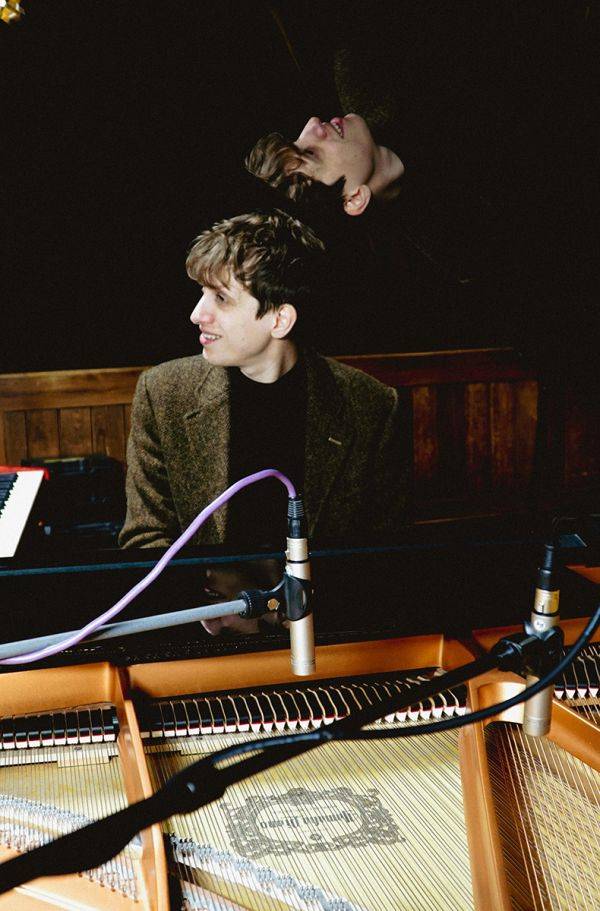 Click to enlarge image benji-06.jpg Click to enlarge image benji-06.jpg