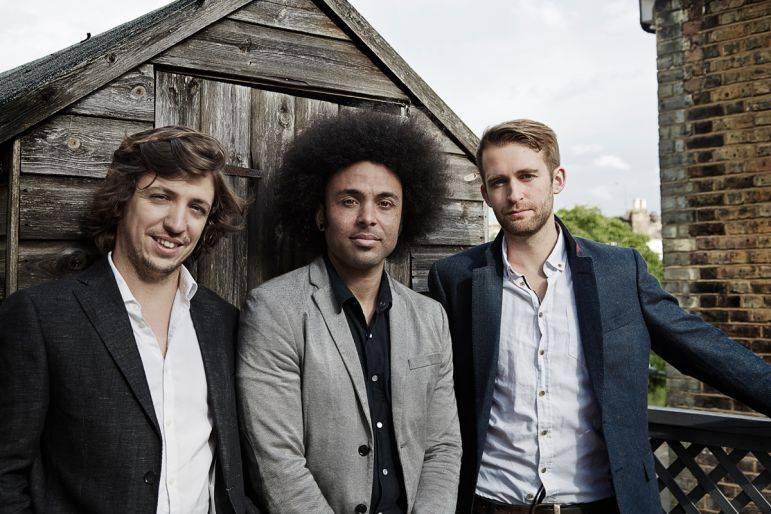 Click to enlarge image soul-sonic-01.jpg Click to enlarge image soul-sonic-01.jpg