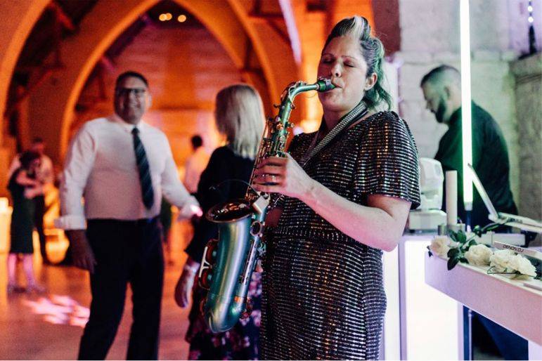 Click to enlarge image lh-sax-4.jpg Click to enlarge image lh-sax-4.jpg