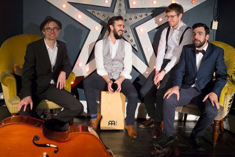 Click to enlarge image walkbout-03.jpg Click to enlarge image walkbout-03.jpg