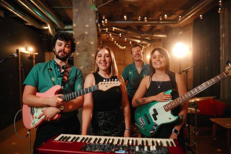 Click to enlarge image nightflyers-02.jpg Click to enlarge image nightflyers-02.jpg