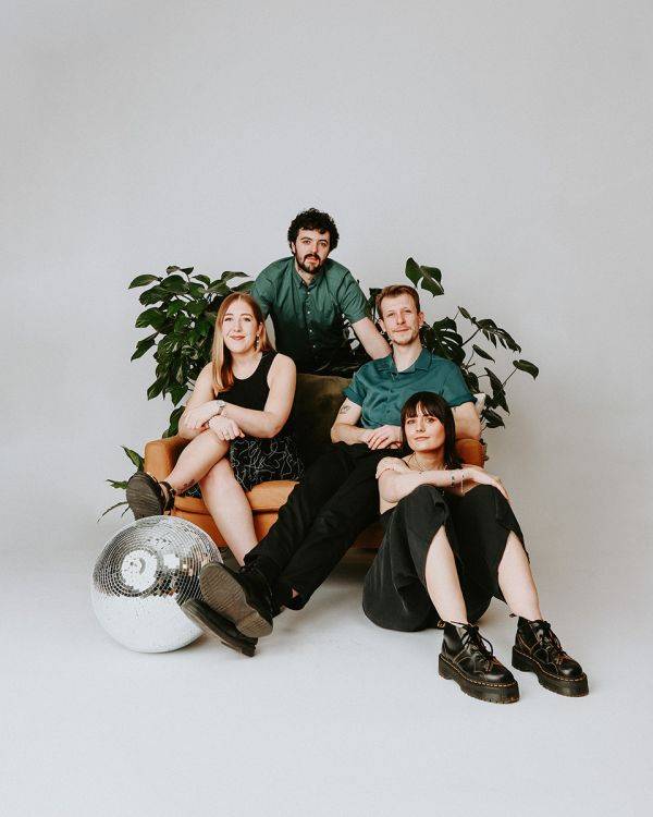 Click to enlarge image nightflyers-07.jpg Click to enlarge image nightflyers-07.jpg