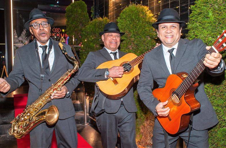 Click to enlarge image latino-fiesta-02.jpg Click to enlarge image latino-fiesta-02.jpg