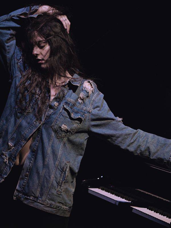 Click to enlarge image rory-keys-06.jpg Click to enlarge image rory-keys-06.jpg