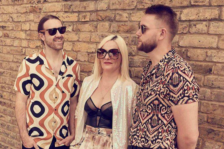 Click to enlarge image gravity-02.jpg Click to enlarge image gravity-02.jpg