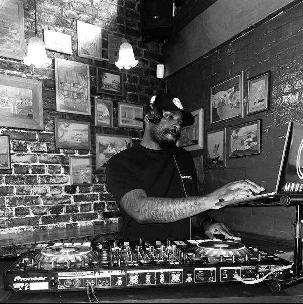 Click to enlarge image dj-becks-02.jpg Click to enlarge image dj-becks-02.jpg