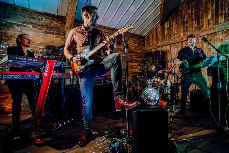 Click to enlarge image 07.jpg Click to enlarge image 07.jpg