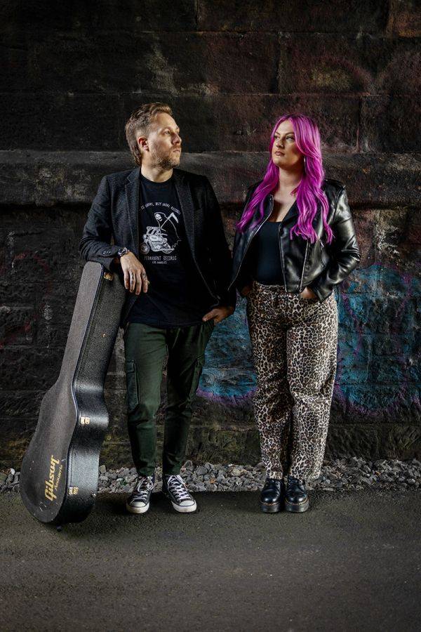 Click to enlarge image black-flames-acoustic-03.jpg Click to enlarge image black-flames-acoustic-03.jpg