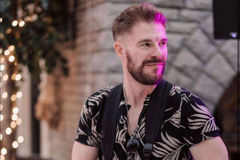 Click to enlarge image mix-mash-03.jpg Click to enlarge image mix-mash-03.jpg