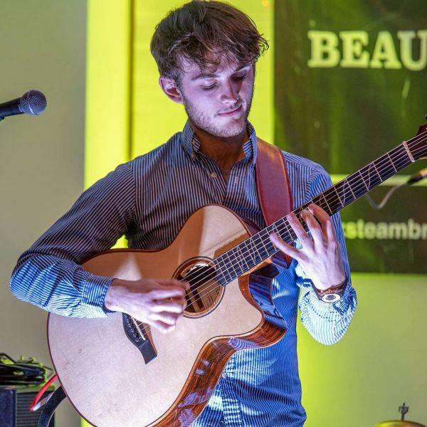 Click to enlarge image fabian-03.jpg Click to enlarge image fabian-03.jpg