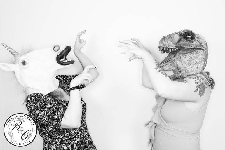 Click to enlarge image bisous-photobooths-02.jpg Click to enlarge image bisous-photobooths-02.jpg