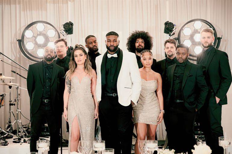 Click to enlarge image sunny-and-the-gang-07.jpg Click to enlarge image sunny-and-the-gang-07.jpg