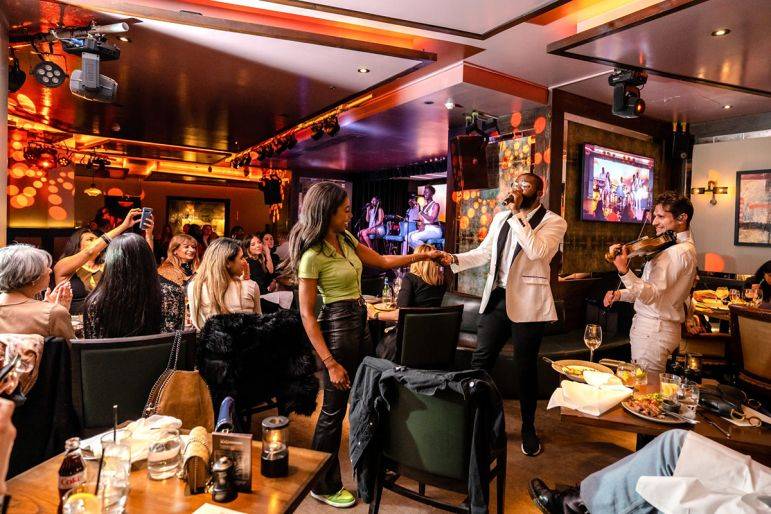 Click to enlarge image sunny-and-the-gang-10.jpg Click to enlarge image sunny-and-the-gang-10.jpg