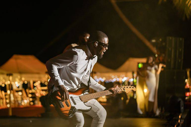 Click to enlarge image sunny-and-the-gang-11.jpg Click to enlarge image sunny-and-the-gang-11.jpg