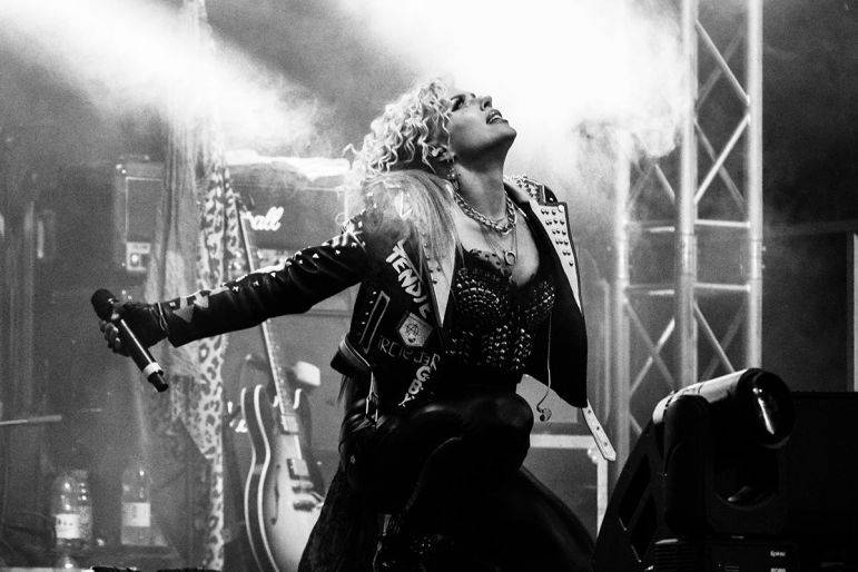 Click to enlarge image the-fix-01.jpg Click to enlarge image the-fix-01.jpg