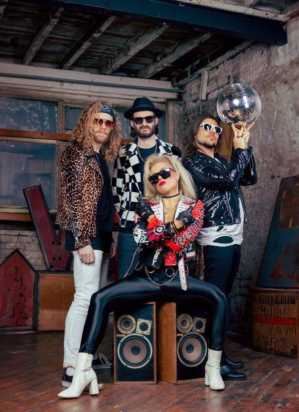 Click to enlarge image the-fix-09.jpg Click to enlarge image the-fix-09.jpg