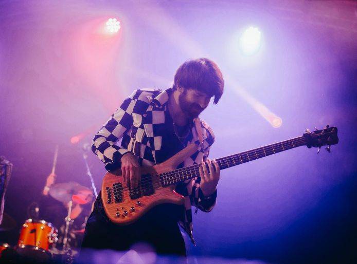 Click to enlarge image the-fix-13.jpg Click to enlarge image the-fix-13.jpg