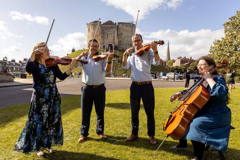 Click to enlarge image northern-lights-quartet-02.jpg Click to enlarge image northern-lights-quartet-02.jpg